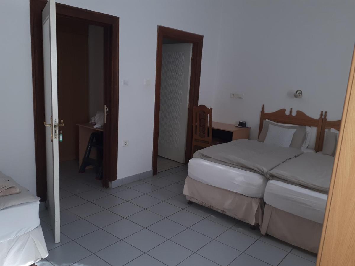 Vadaspuszta Vendeghaz Csatka Bagian luar foto
